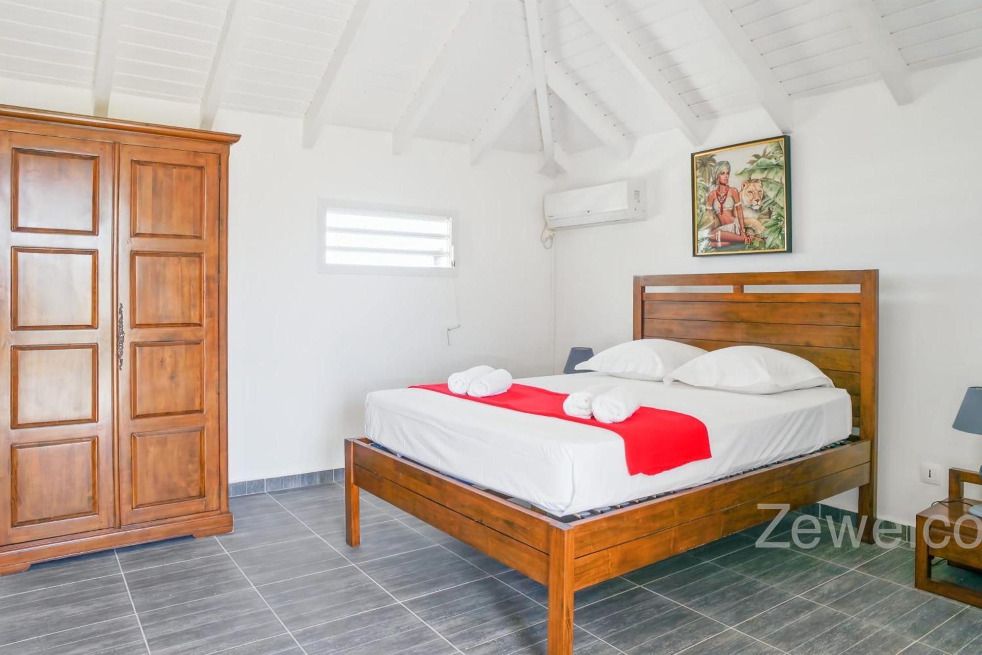 Yanachrys Villa *